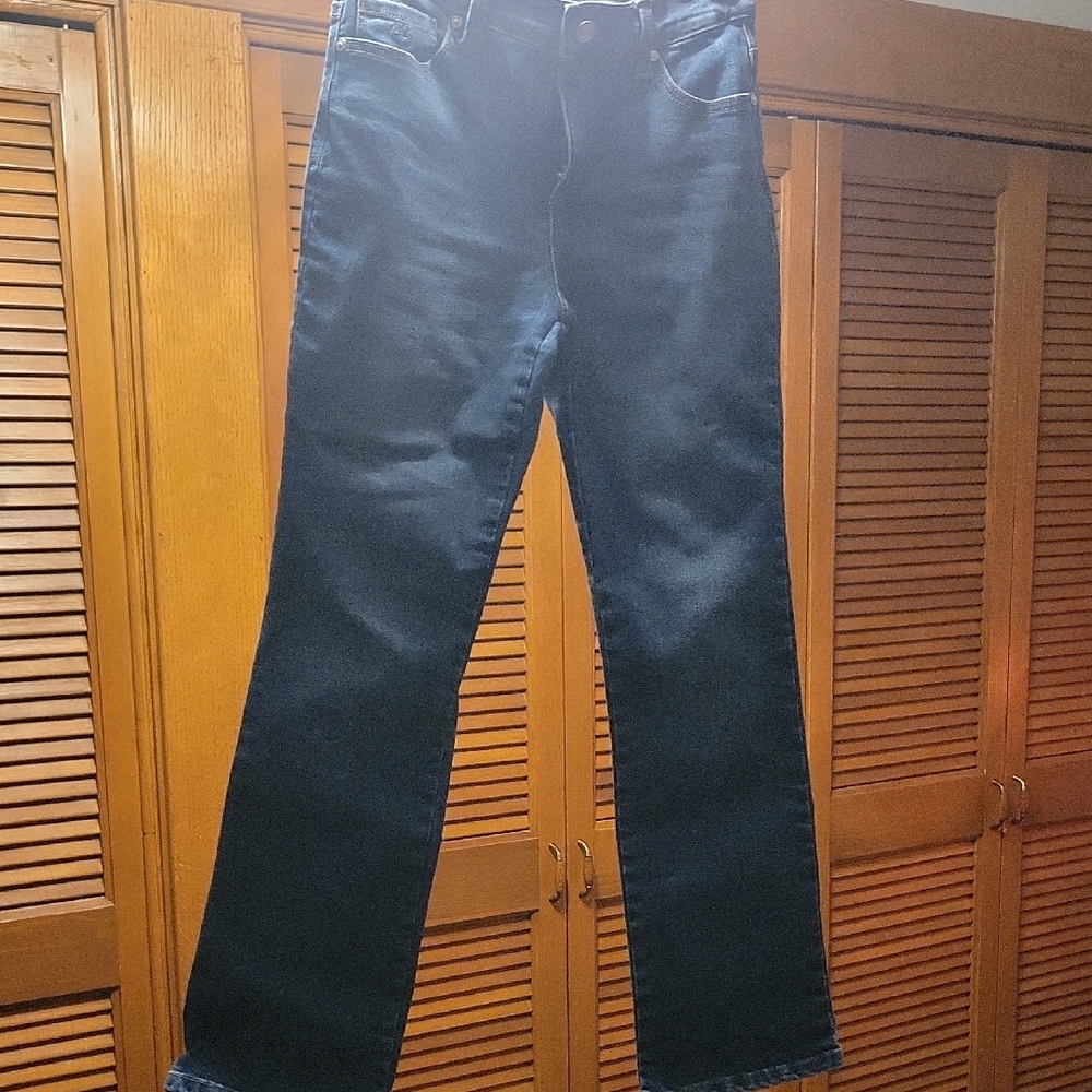 Gloria Vanderbilt Women's Straight Leg Jeans in Black